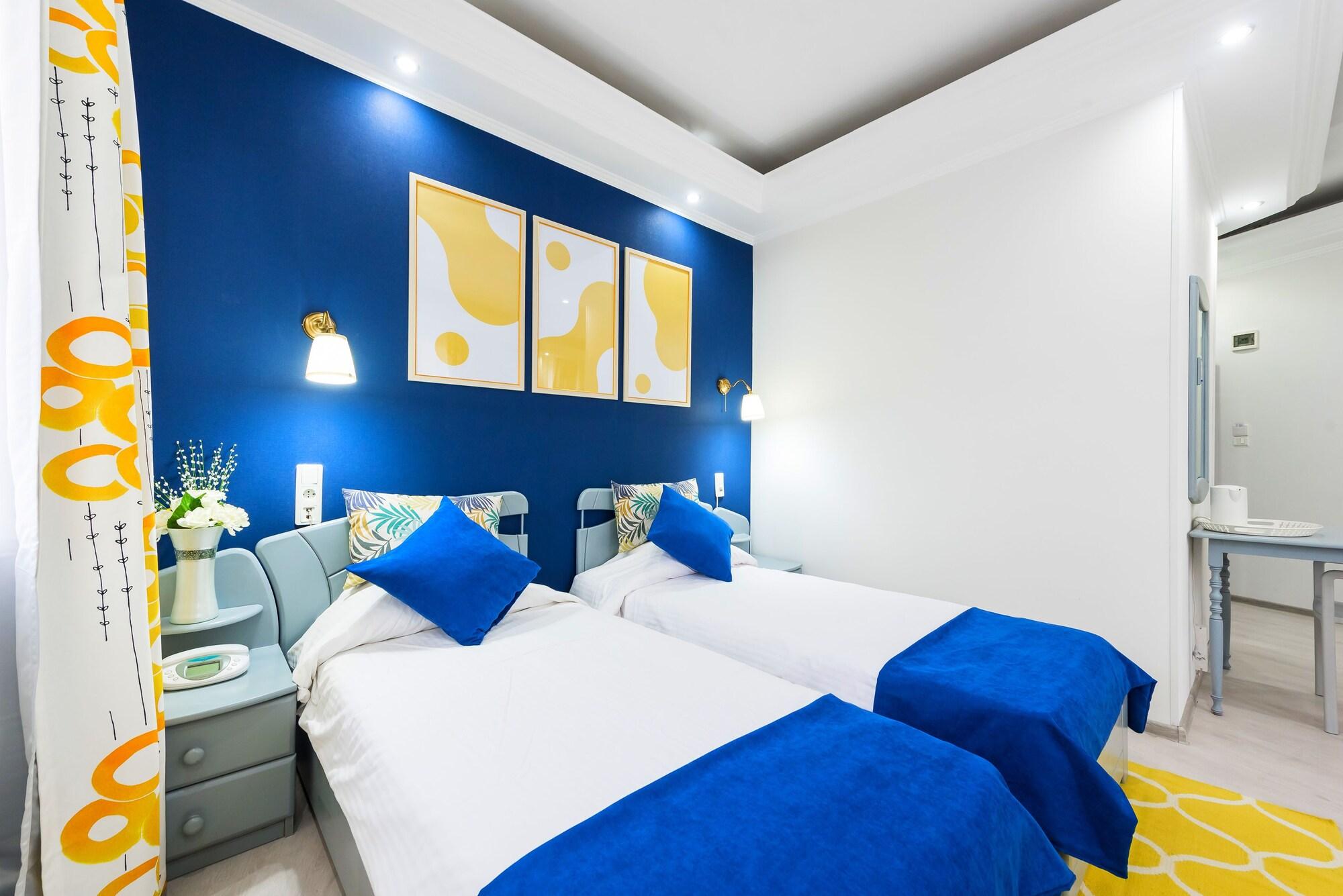 Relax Comfort Suites Hotel Бухарест Екстер'єр фото