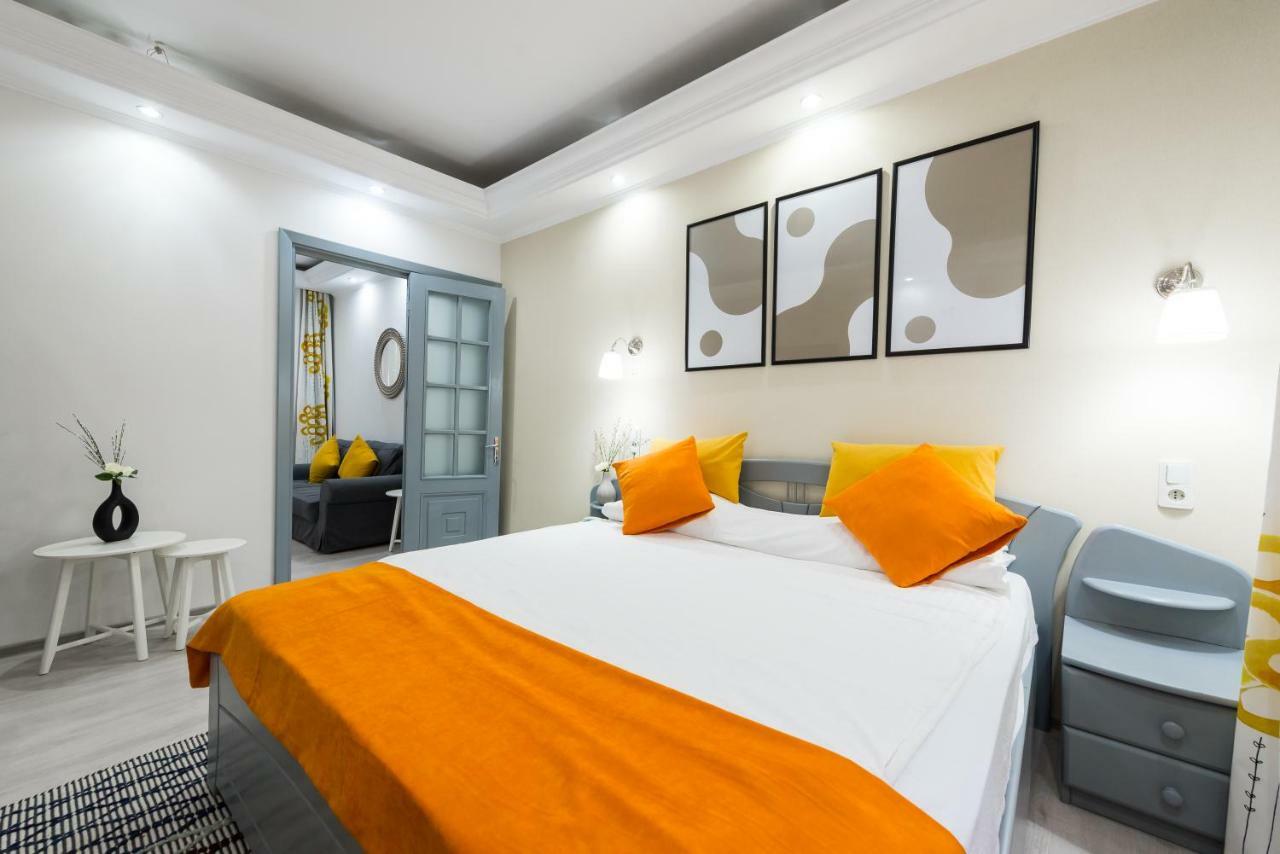 Relax Comfort Suites Hotel Бухарест Екстер'єр фото